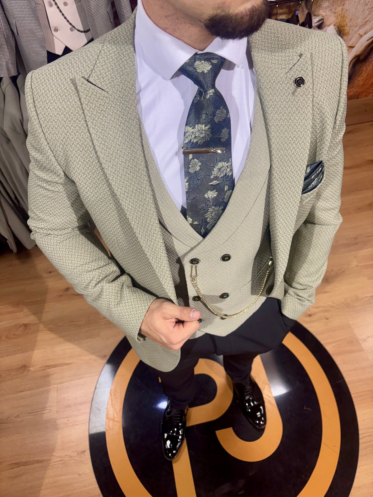 Osborne - Khaki 3 Piece Suit