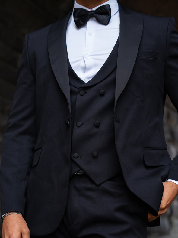 Essential Tuxedo - Black