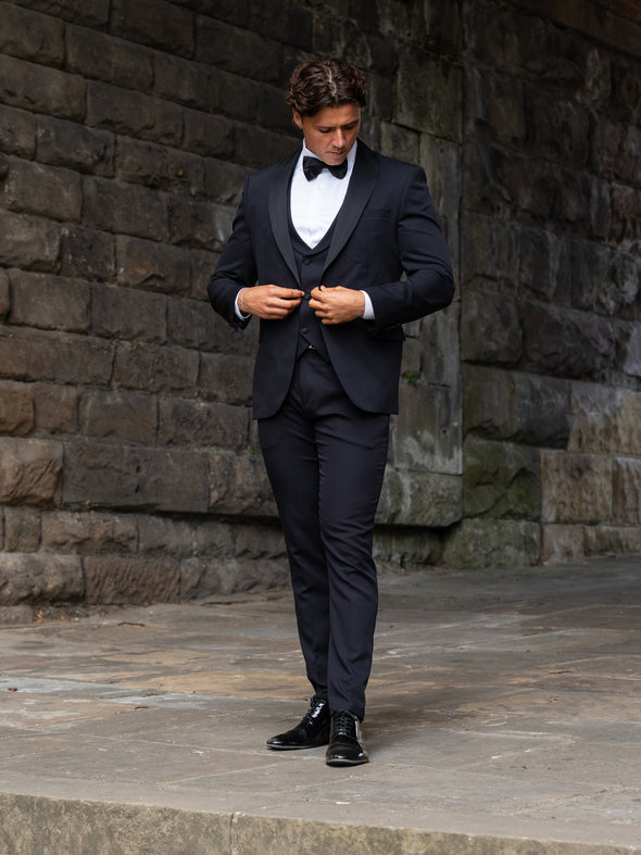 Essential Tuxedo - Black