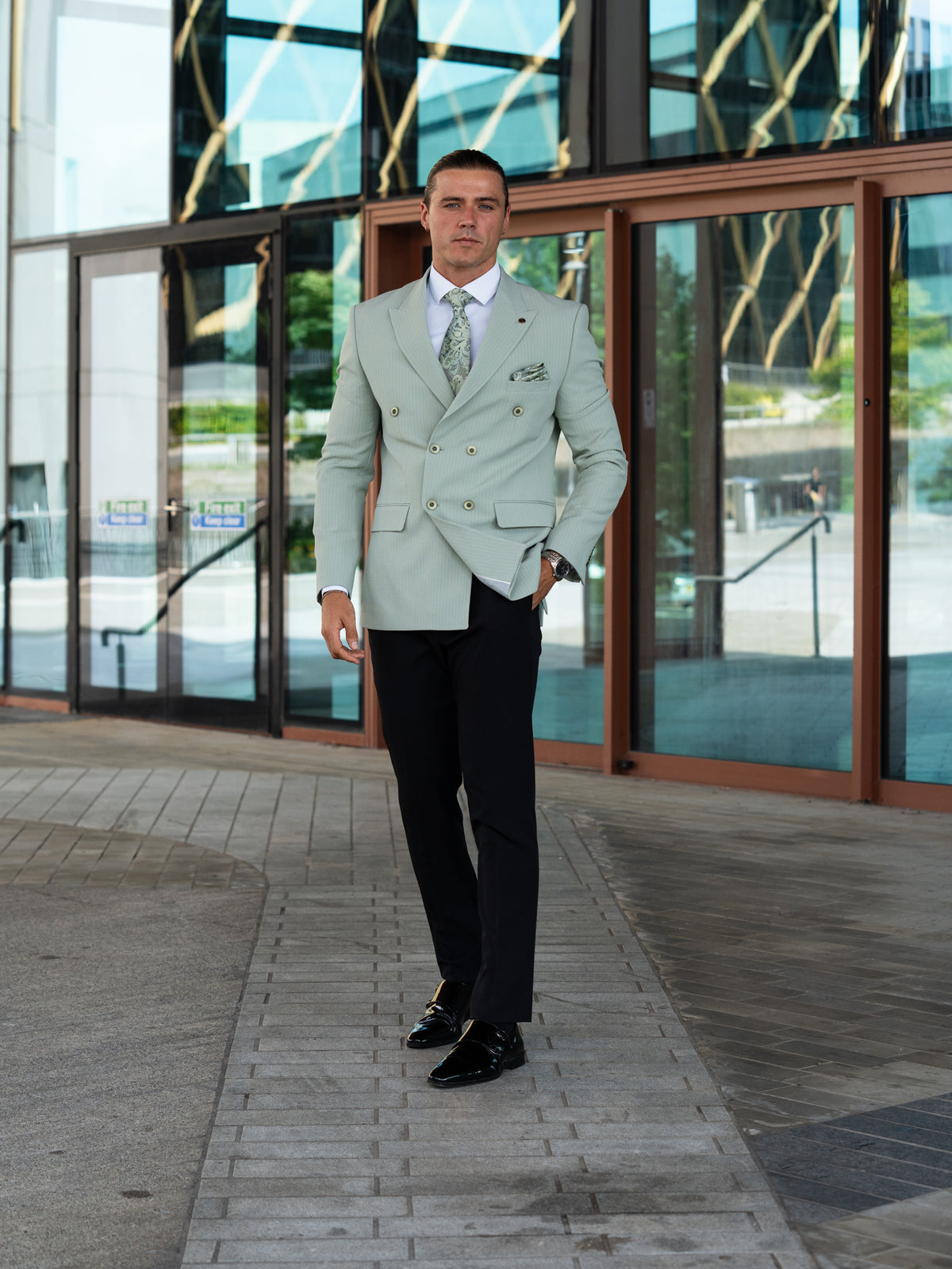 Mantis - Mint Green 2 Piece Suit
