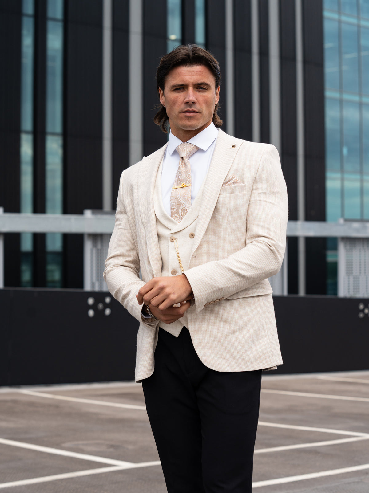 Finlay - Cosmic Latte 3 Piece Suit