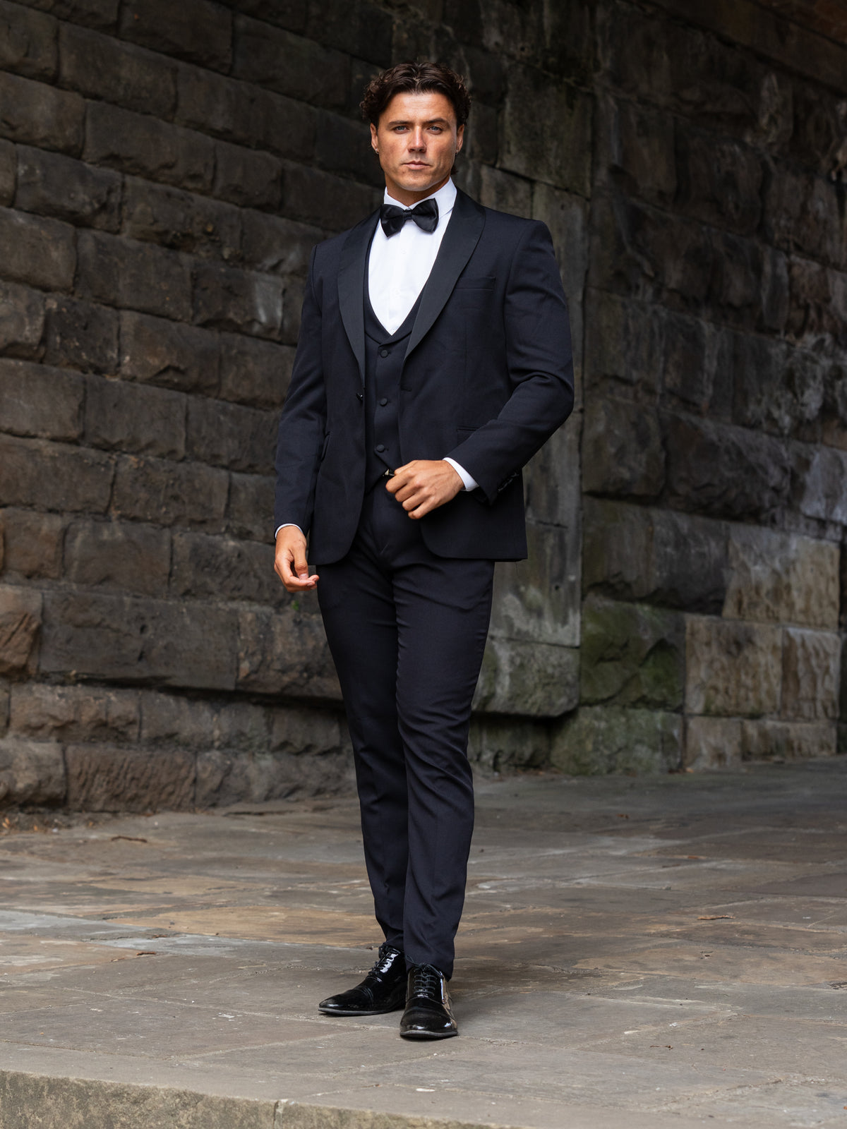Essential Tuxedo - Black