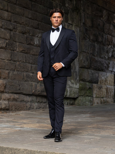 Essential Tuxedo - Black
