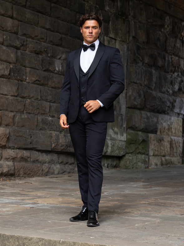 Essential Tuxedo - Black