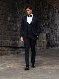 Essential Tuxedo - Black