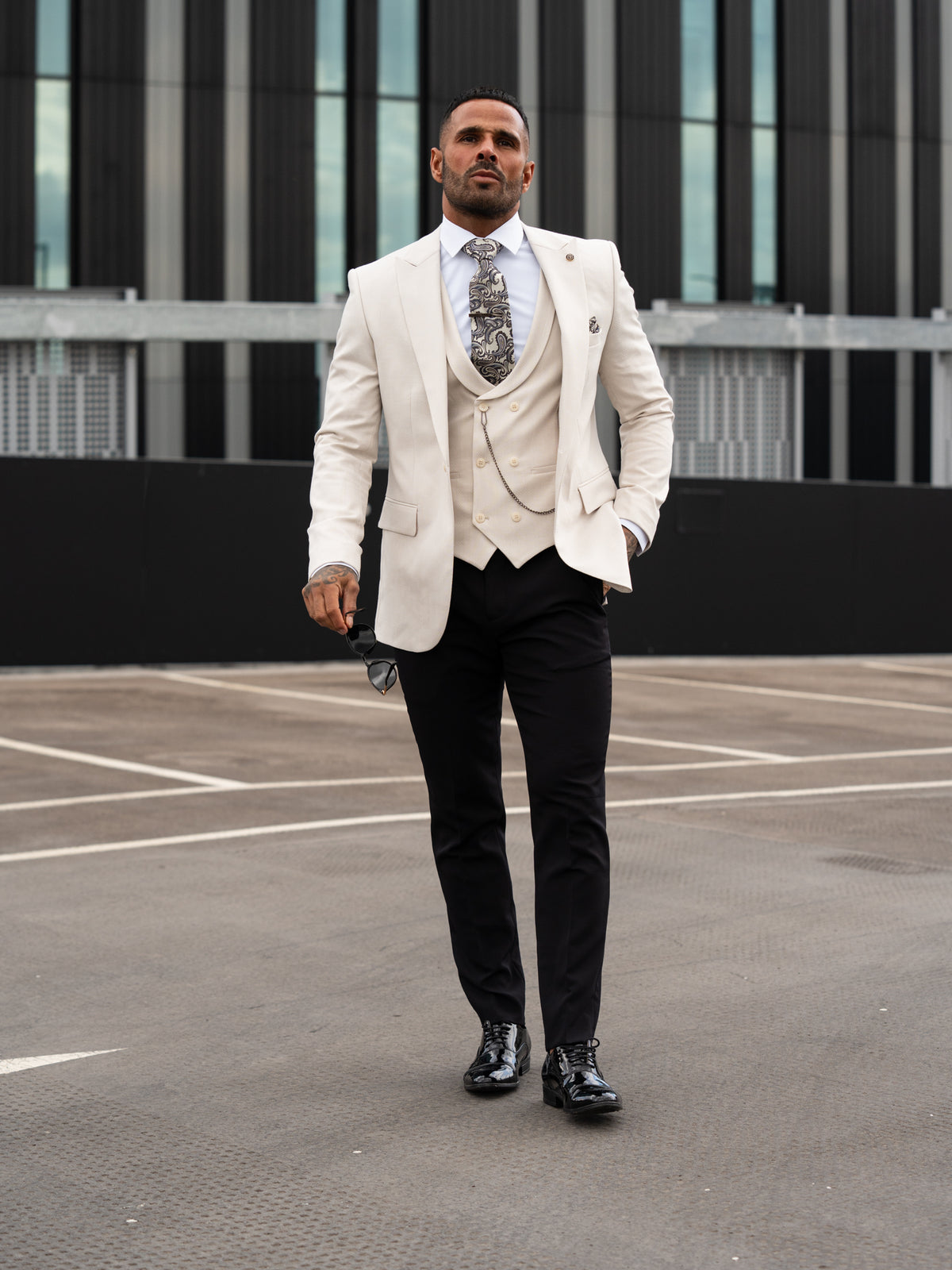 Valerian - Light Beige 3 Piece Suit