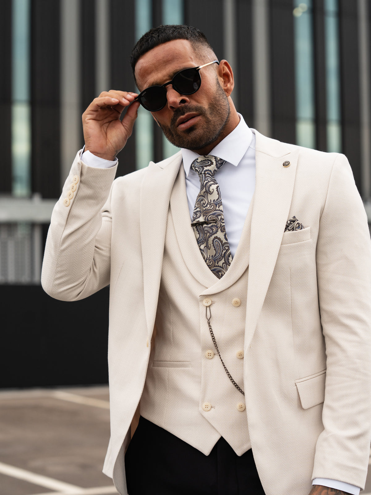 Valerian - Light Beige 3 Piece Suit