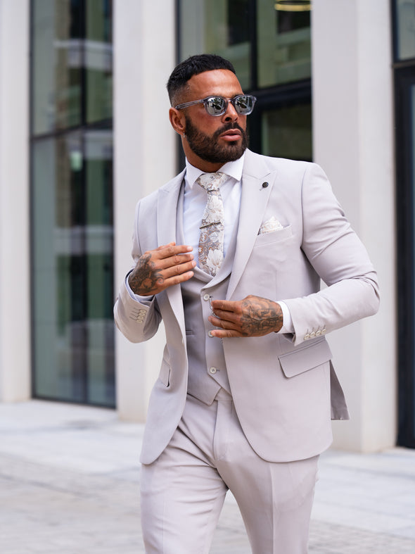 V2 Essential Grey 3 Piece Suit