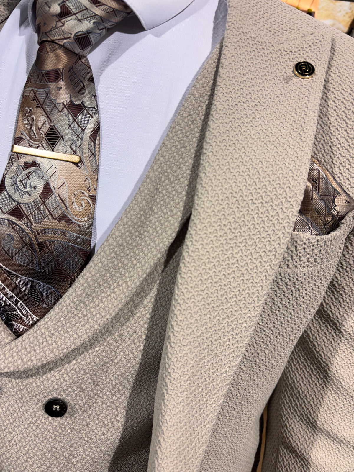 Zelkova - Beige 3 Piece Suit