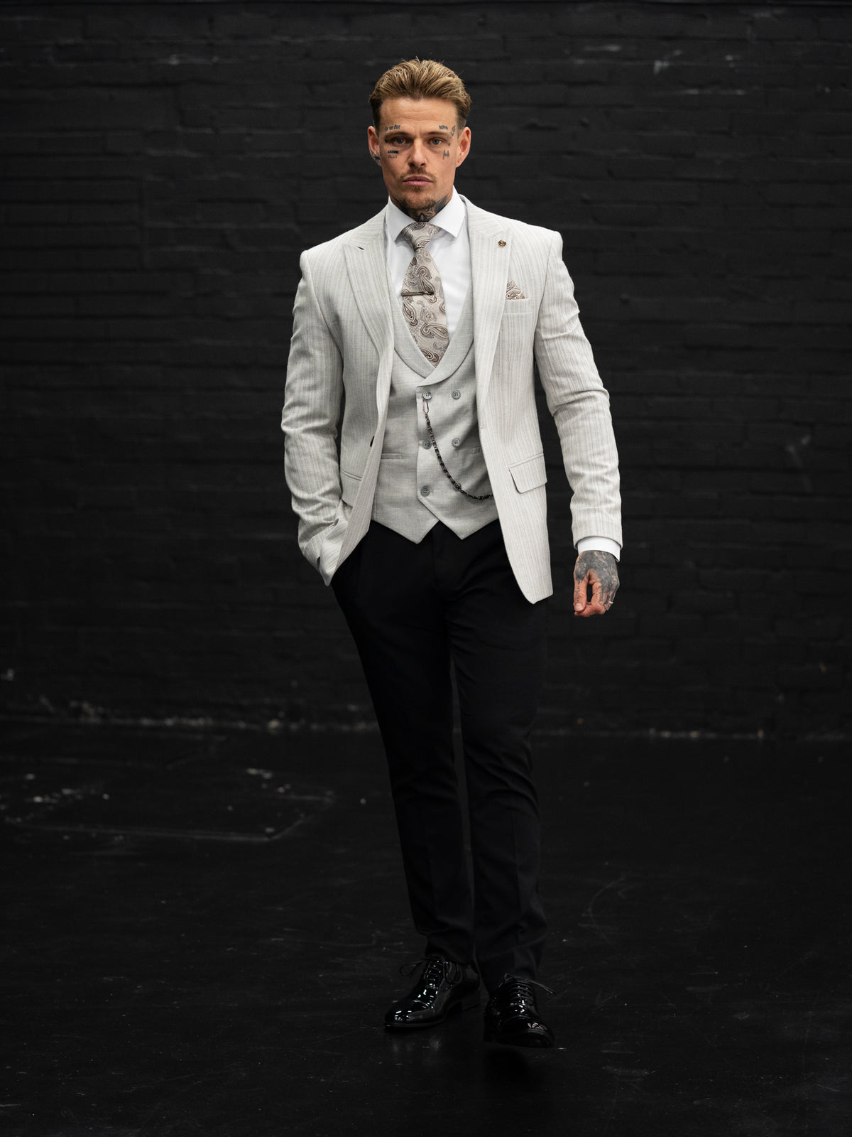 Oakland - Concrete Grey/Brown Fleck 3 Piece Suit