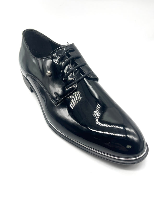 Basic Patent Leather Lace Shoe - Black 01