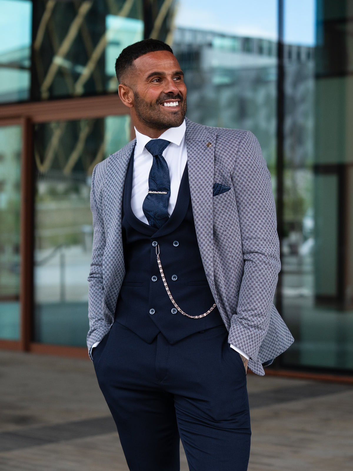 Tobias - Navy 3 Piece Suit