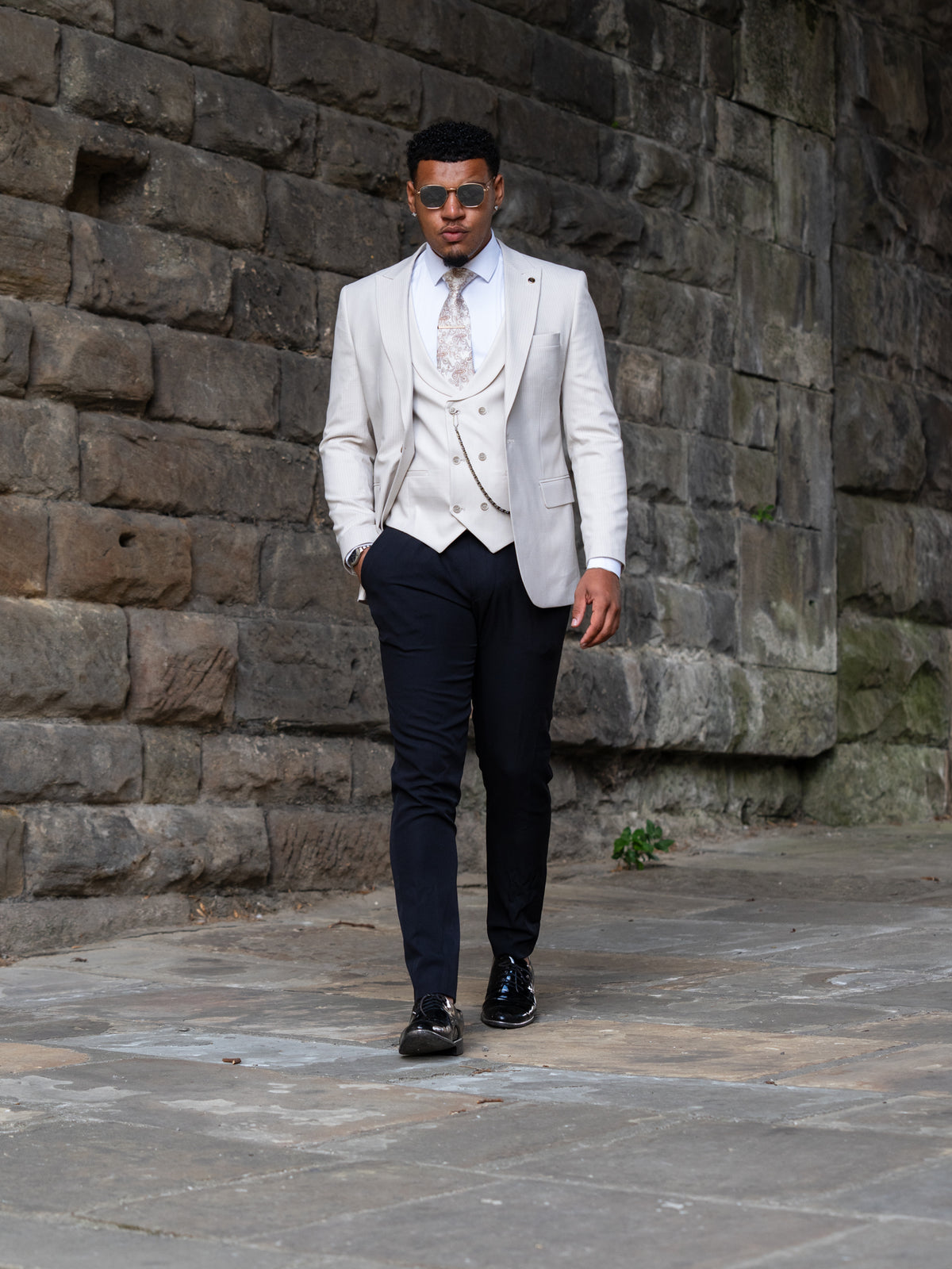 Elvis - Light Beige 3 Piece Suit