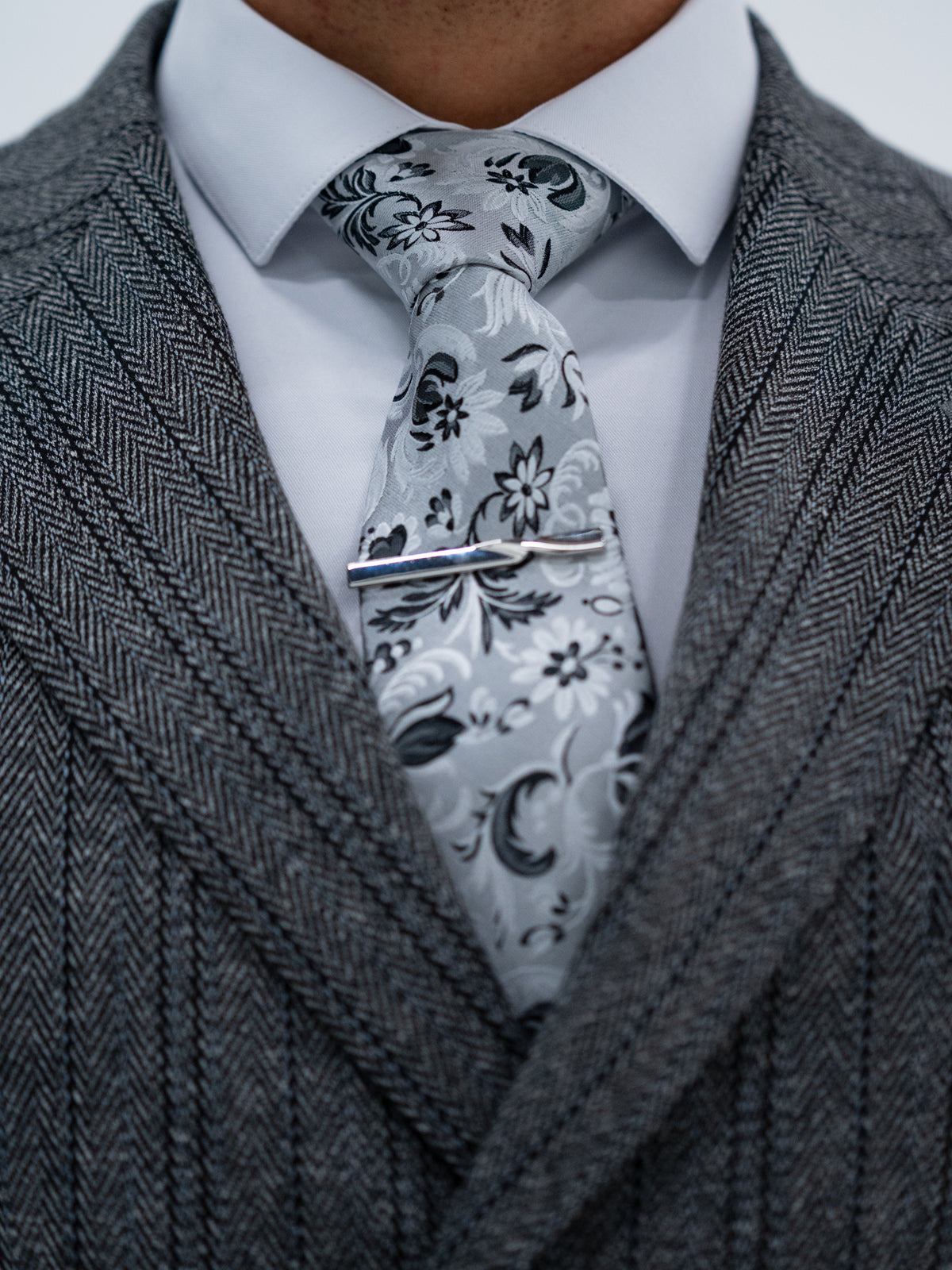 Ashford - Dark Grey 2 Piece Suit