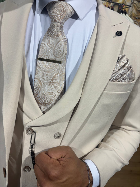 Essential Cream 3 Piece Suit