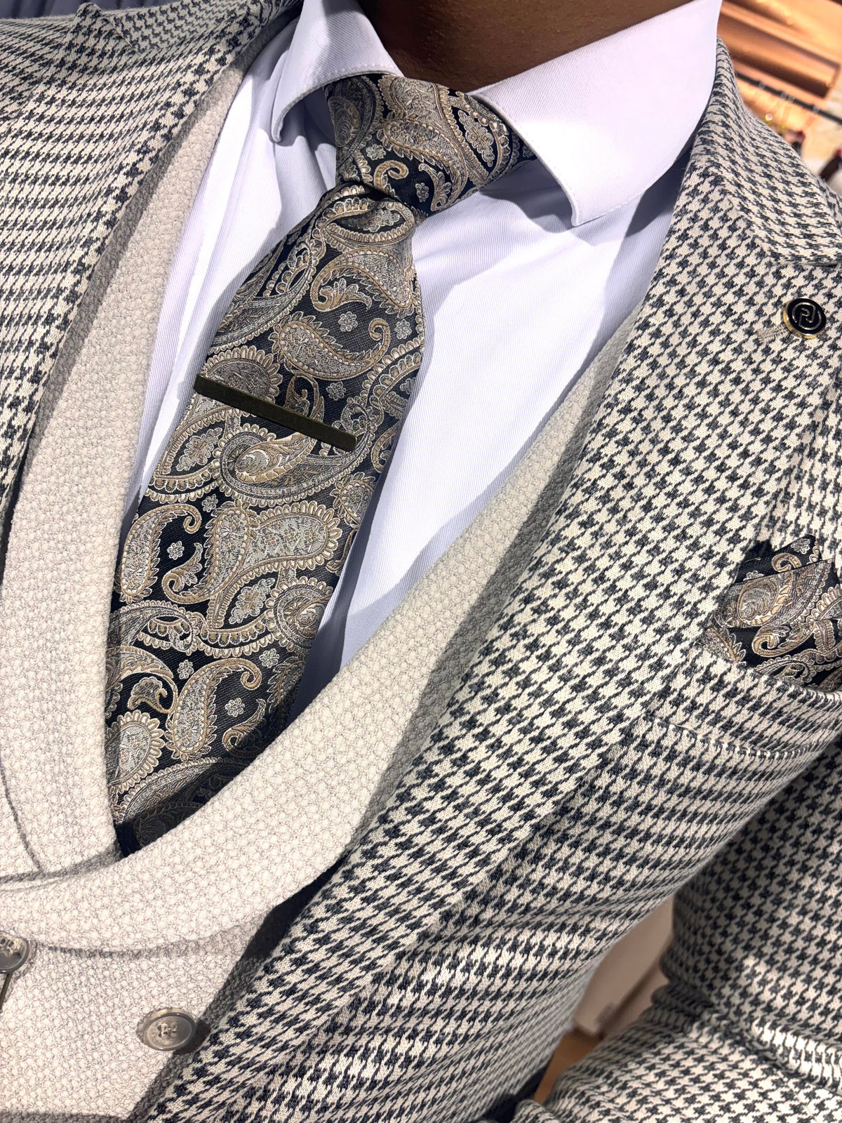Miley - Beige/Black 3 Piece Suit
