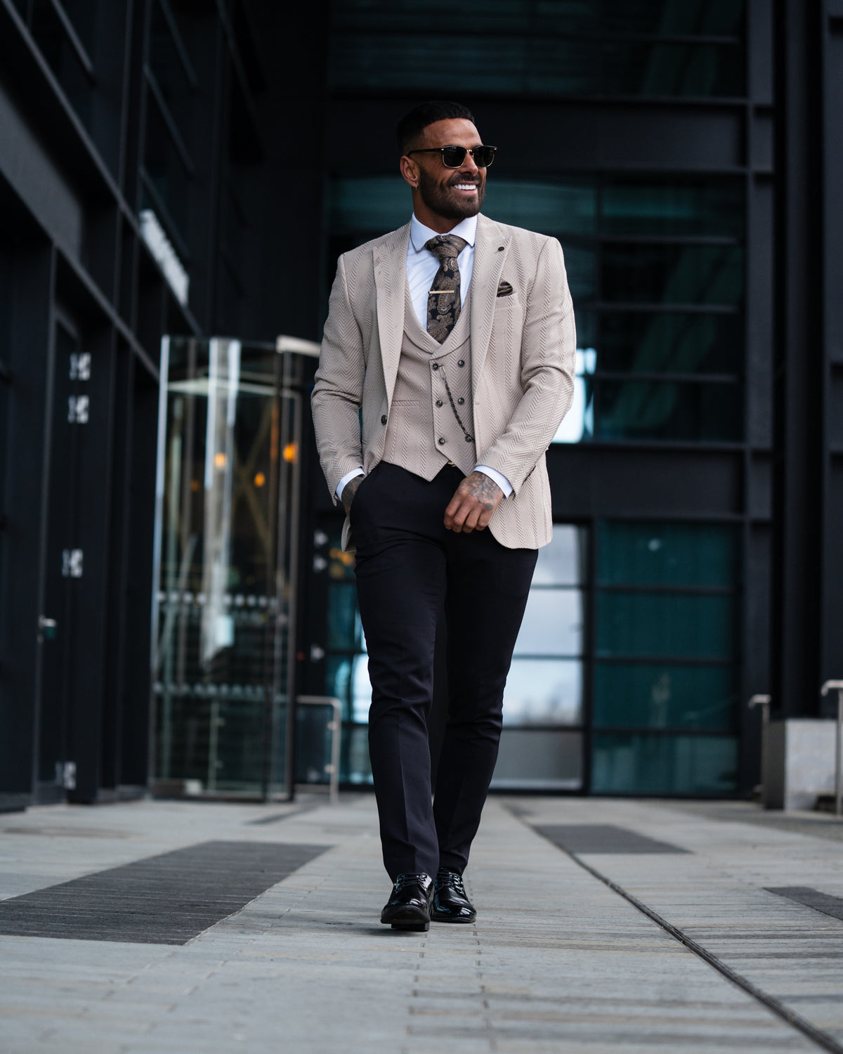 Milligan - Beige 3 Piece Suit