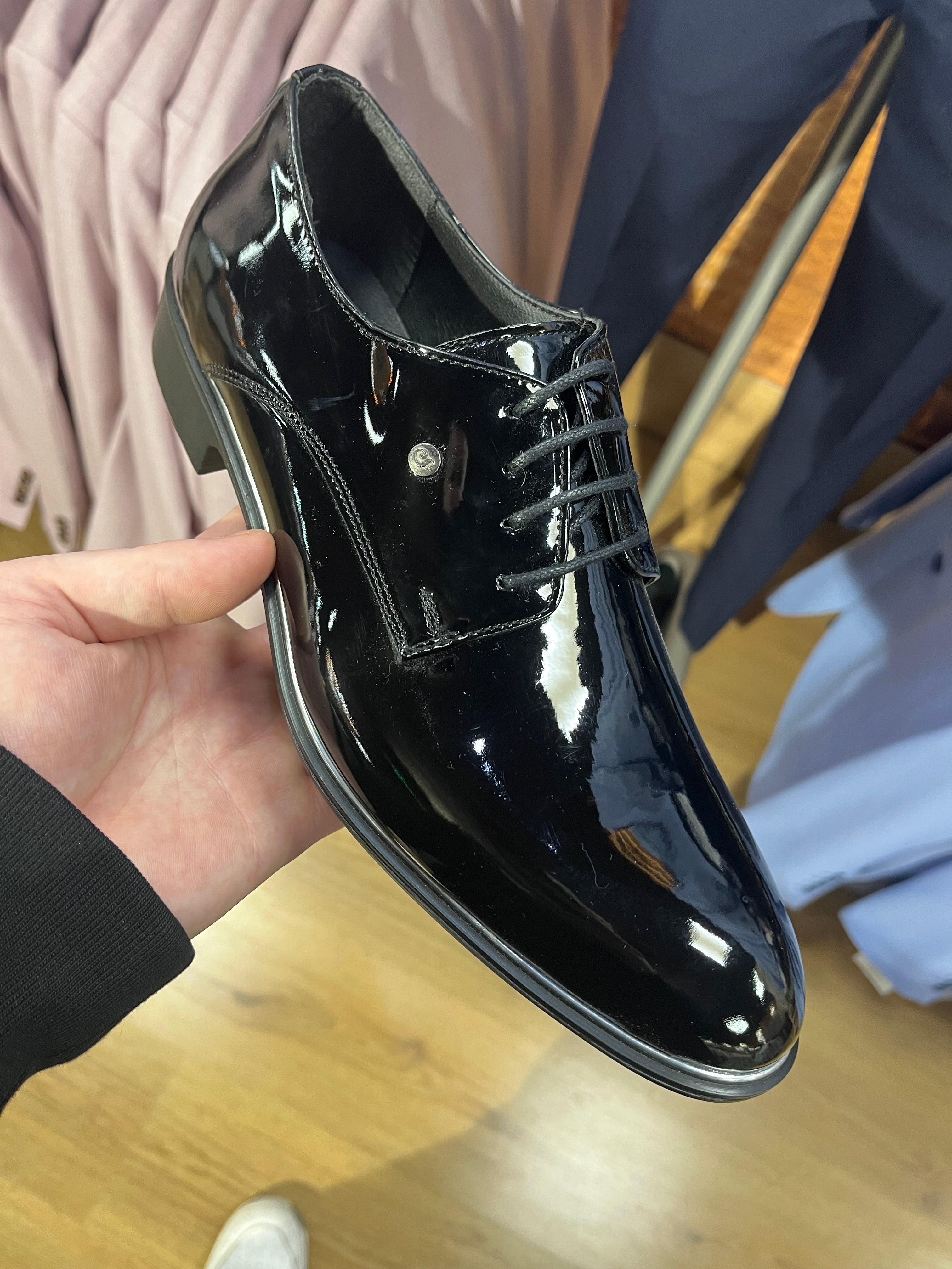 Basic Patent Leather Lace Shoe Black 01