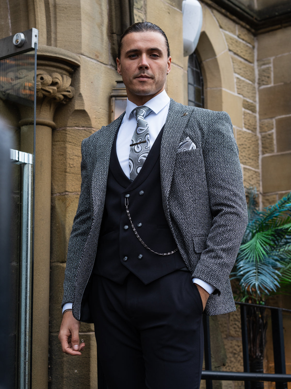 Noire - Black/Grey 3 Piece Suit