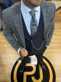 Berrugi - Black/White 3 Piece Suit