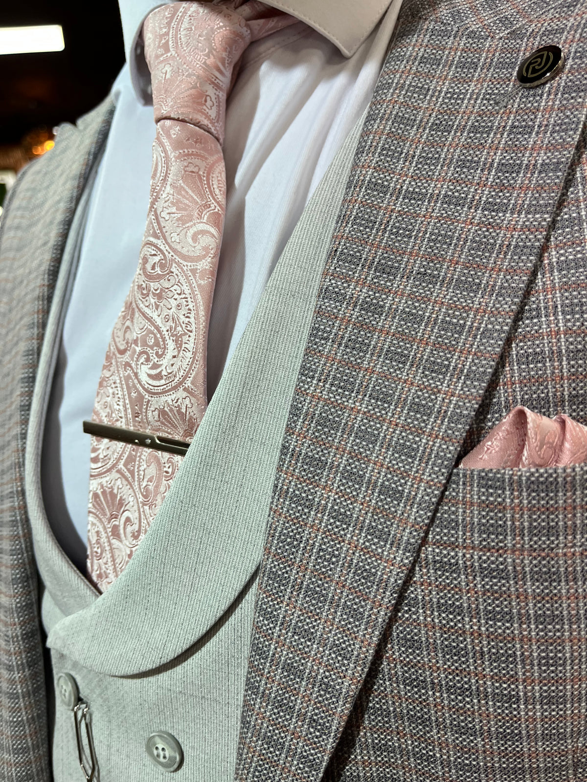 Raphael - Grey/Pink 3 Piece Suit no