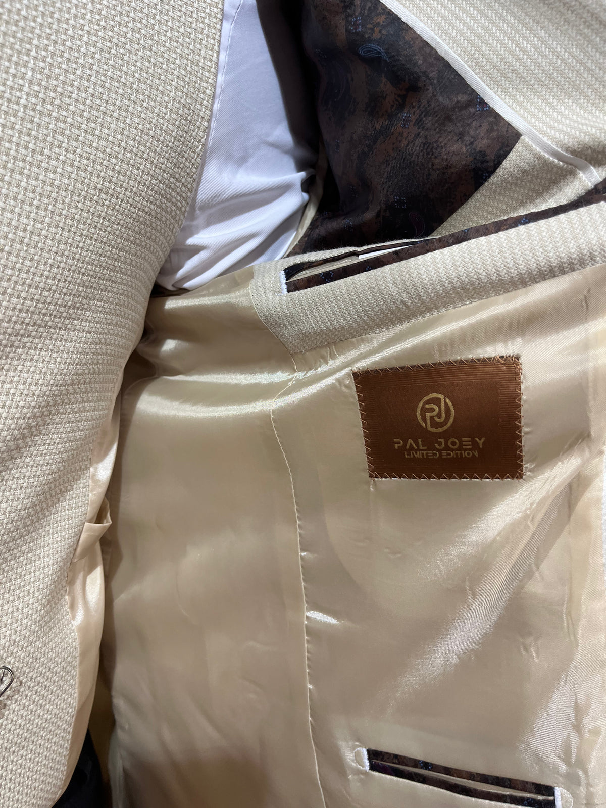 Vermere - Cream 3 Piece Suit