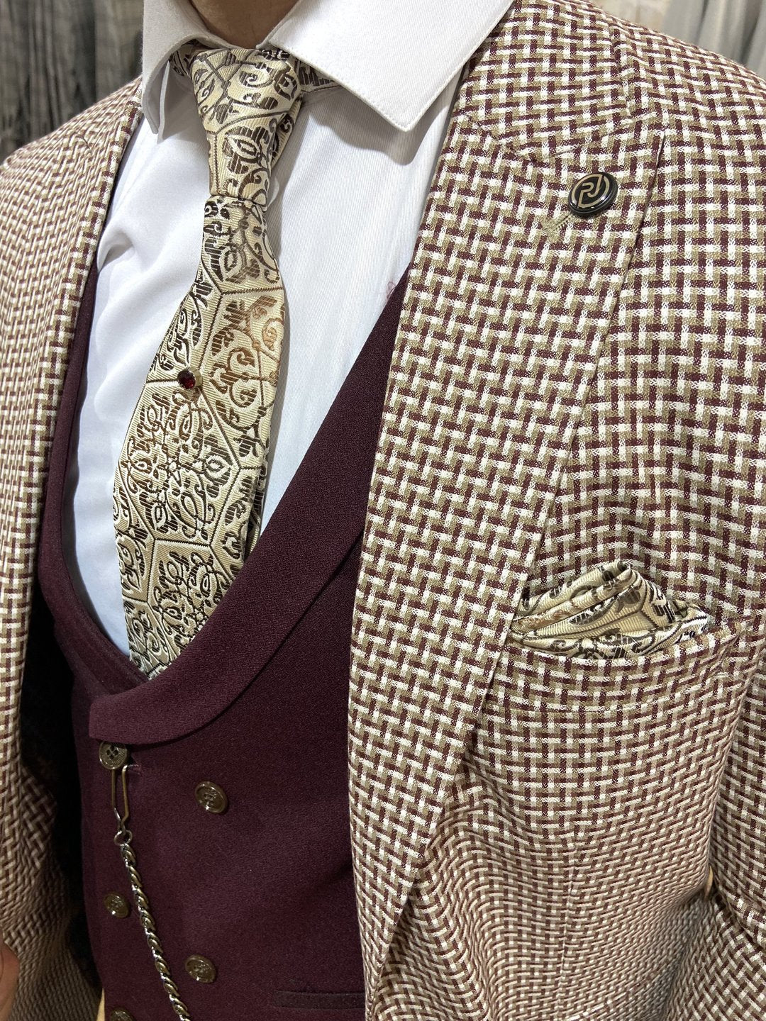 Sidney - Burgundy/Beige 3 Piece Suit