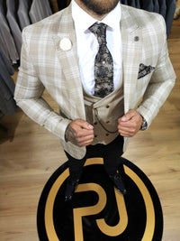 Everett - Cream 3 Piece Suit