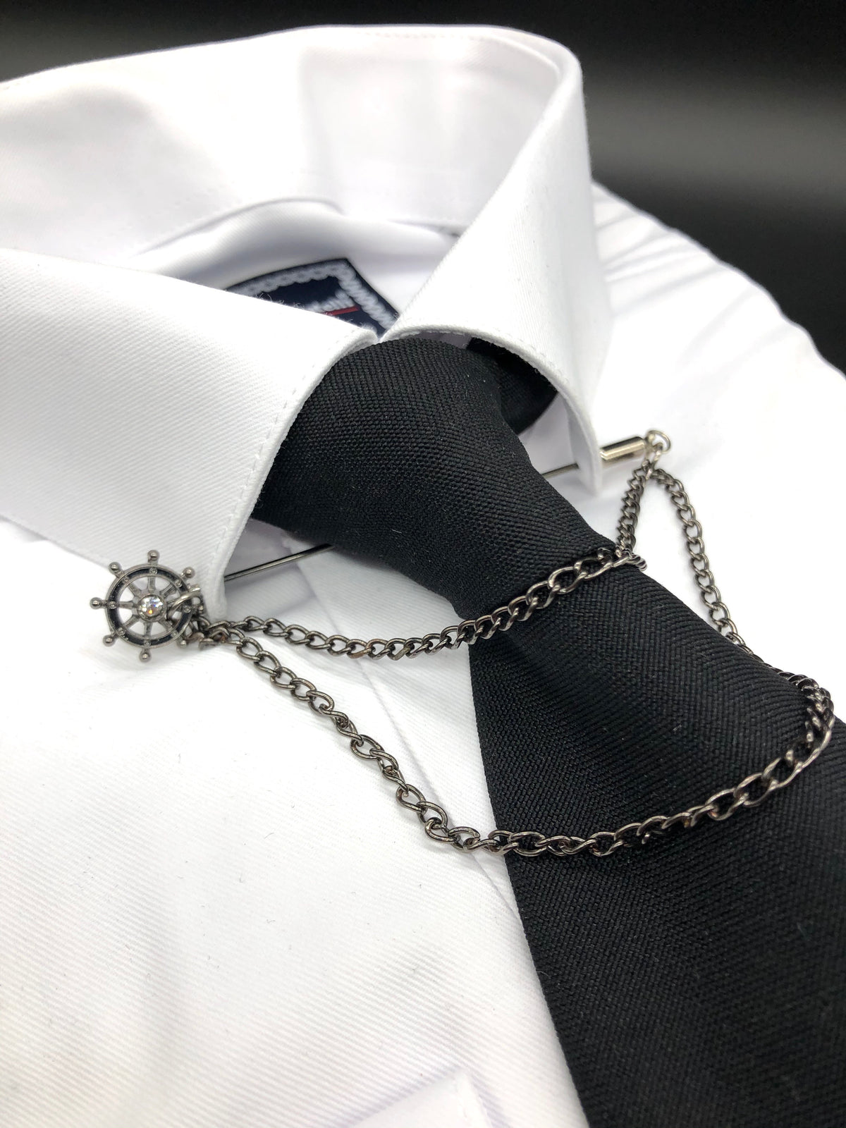 Collar Pin #11