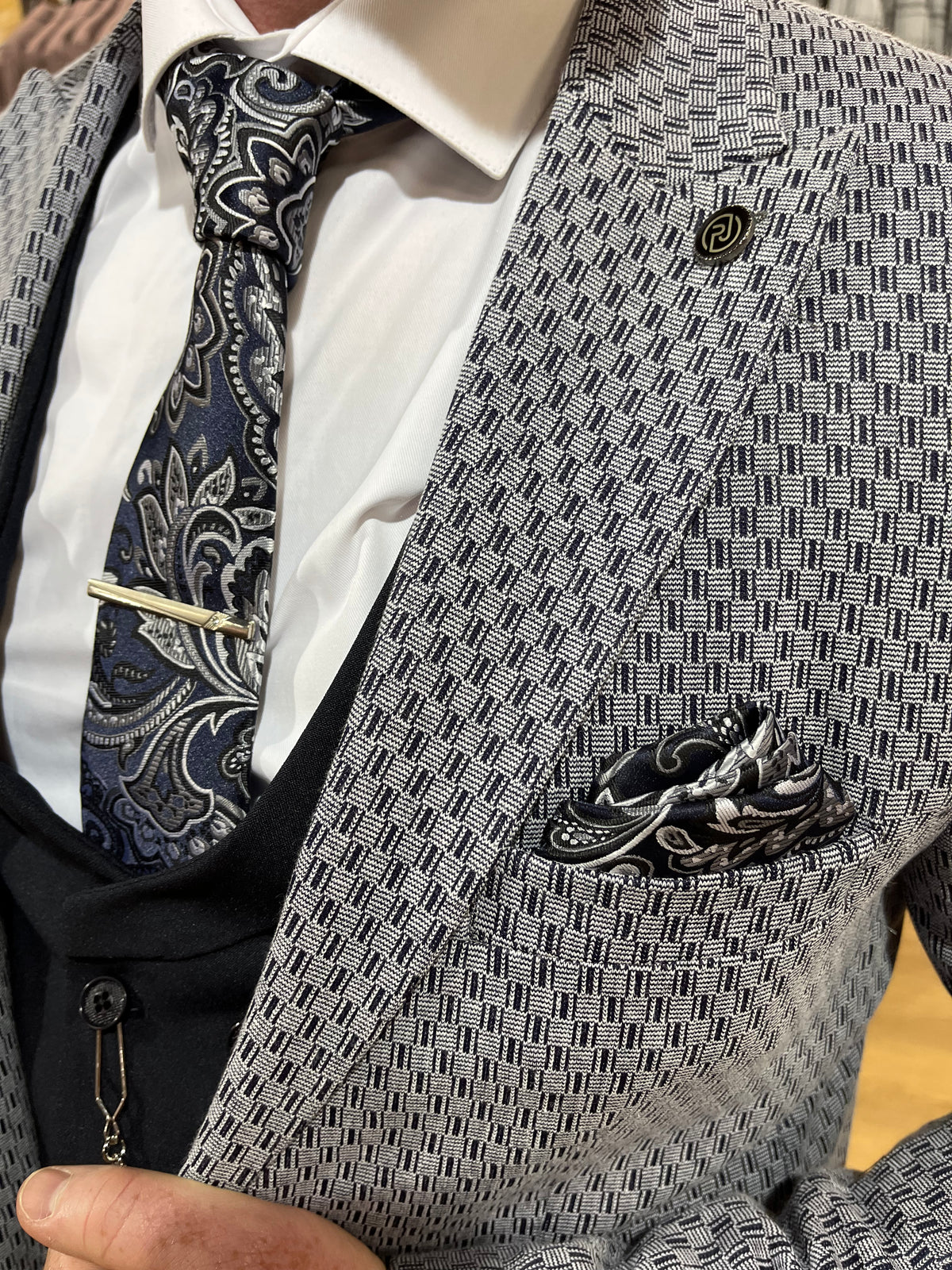 Suarez - Navy 3 Piece Suit