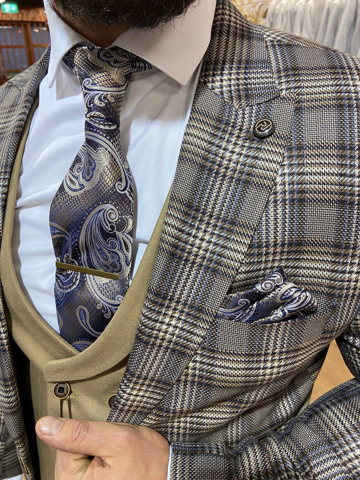 Crofton - Brown 3 Piece Suit