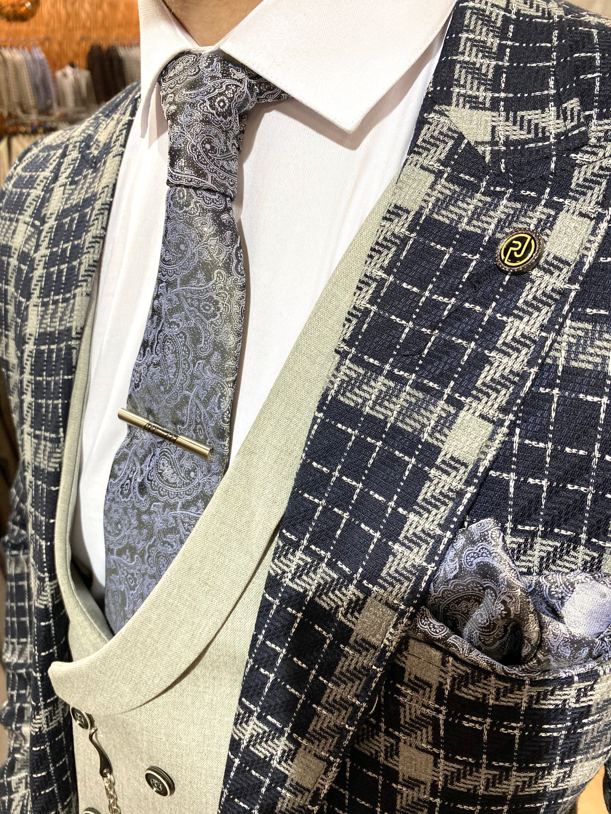 Quintin - Navy/Grey 3 Piece Suit