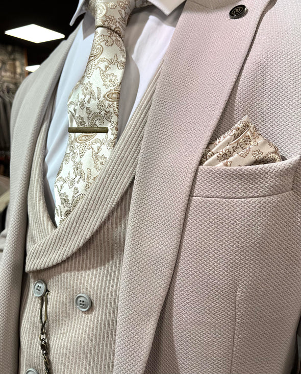 Volterra - Cream Pink 3 Piece Suit