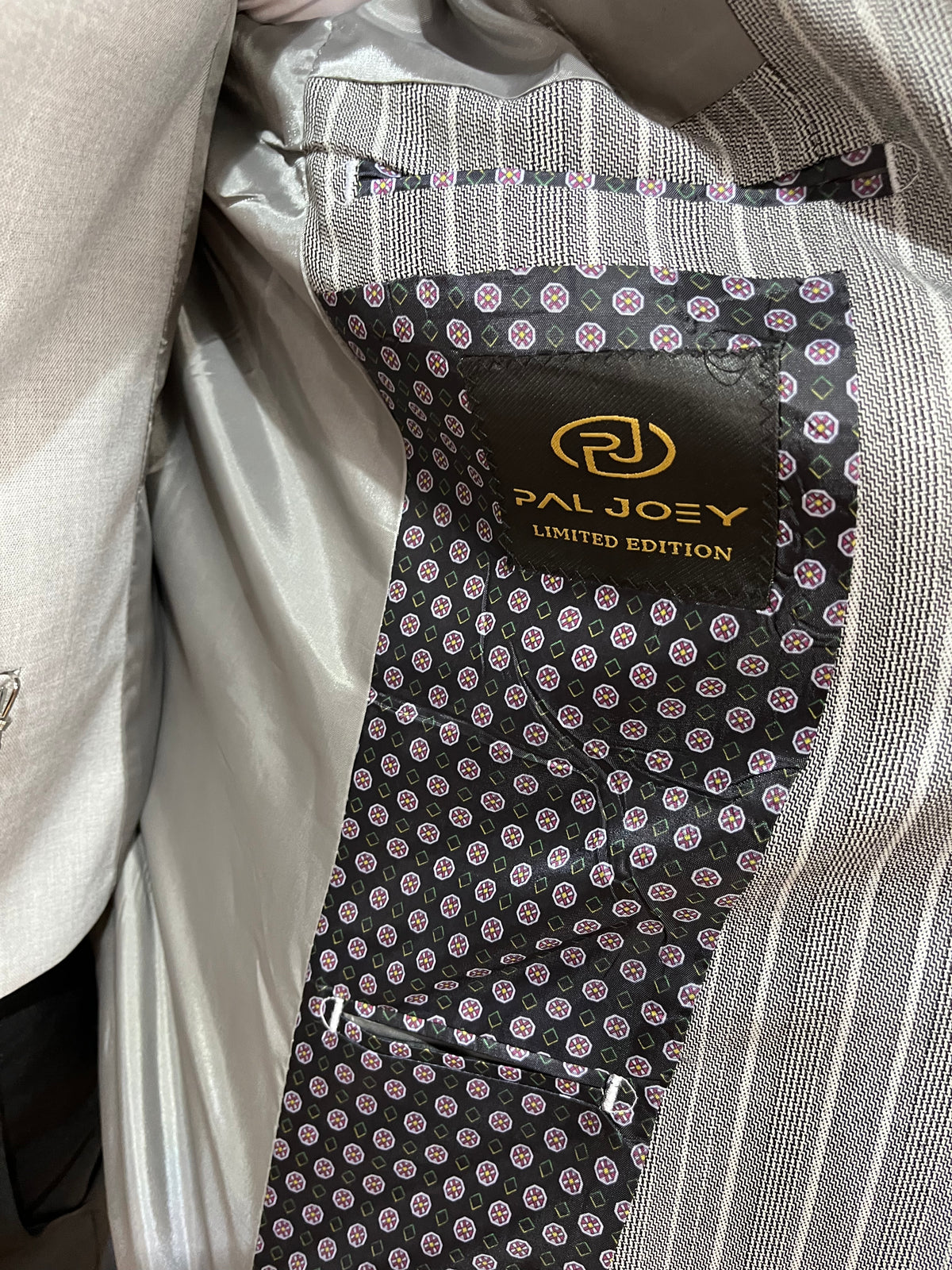 Cavani - Grey 3 Piece Suit