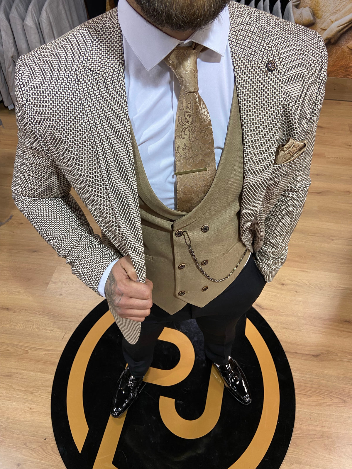 Mens beige 3 piece slim suit