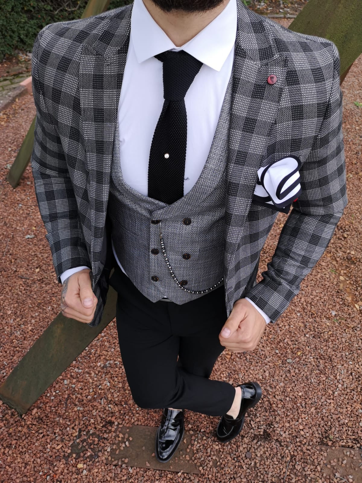 Lencho - Grey/Black 3 Piece Suit