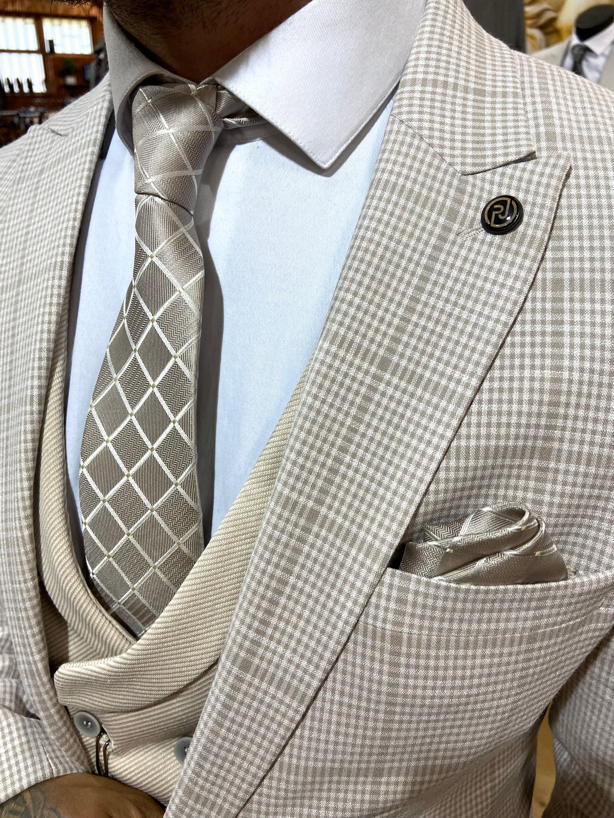 McGregor - Cream 3 Piece Suit